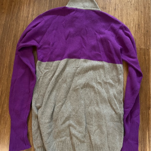 Vintage Chanel Cashmere Sweater - Picture 2 of 5